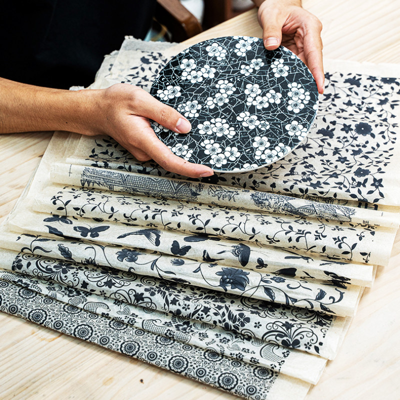 

1PCS Pottery Art Transfer Paper Glaze Underglaze Black Flower Paper Jingdezhen Ceramic Decal Paper DIY Polymer Clay Tools