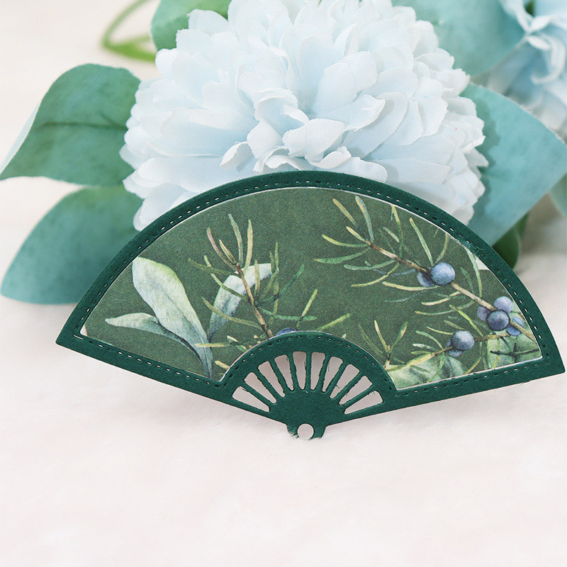 

An ancient fan Knife Mold DIY Greeting Card Punch Stencil Scrapbooking Embossing Template Metal Cutting Dies 2024 New Arrivals