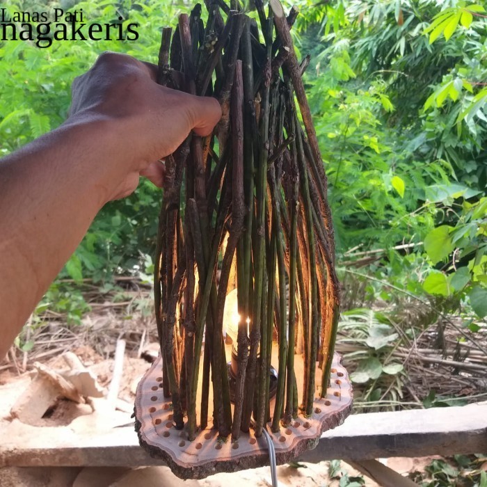 

lampu tidur dari ranting kayu jati FXN10 XD9