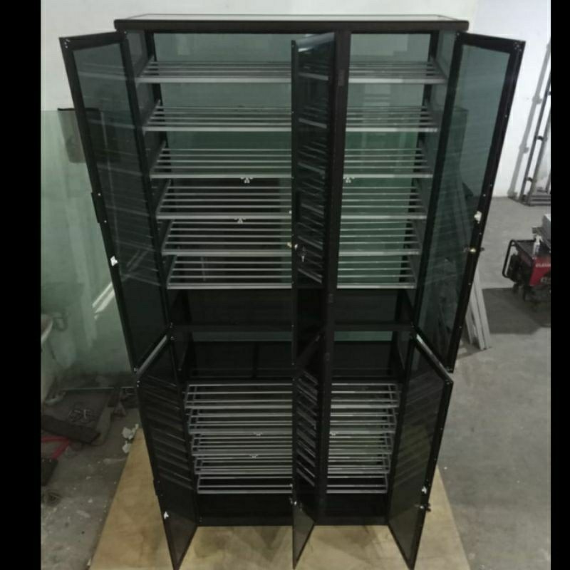 261 120X40X260 B LEMARI RAK SEPATU HELM/TAS ALUMINIUM TEBAL ETALASE WARNA COKLAT FULL KACA HITAM 5 M