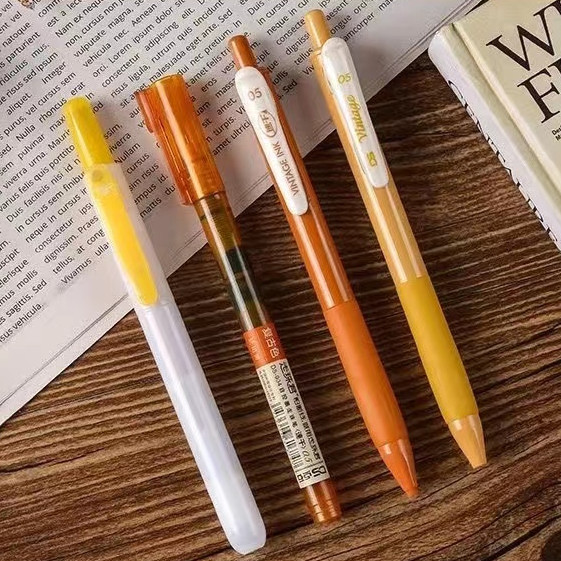 

Pulpen Warna Warni / Color Gel Pen / Pulpen Gel Warna Aesthetic / 4pcs Pena Warn Stabilo / Pen Mekanik Penulisan Halus / Hadiah Alat Tulis Yang Indah