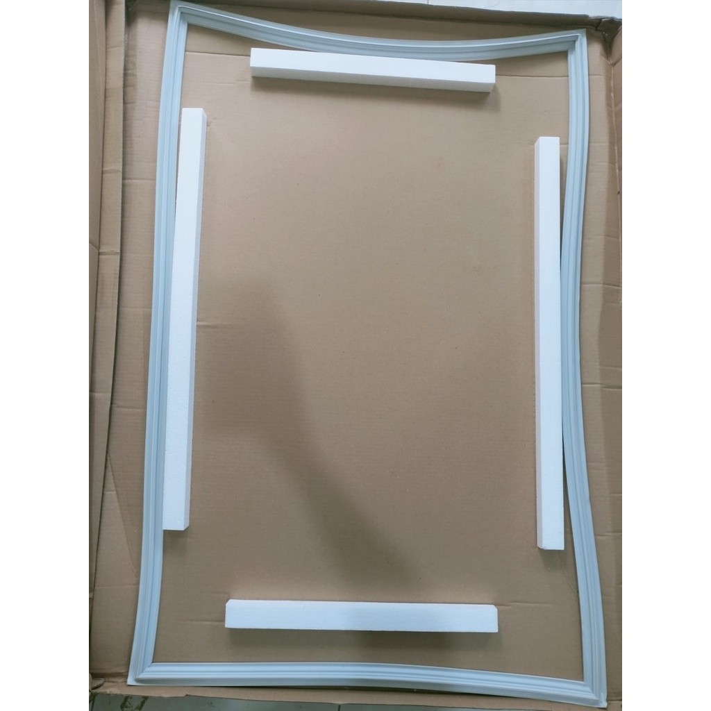 KARET PINTU BAWAH KULKAS 2 PINTU LG GN-A702HLHU GN-C702SGGU GN-D702HLAL GN-H702HLHL GN-H702HLHU