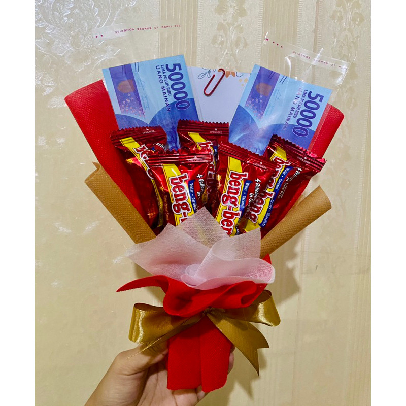 

Buket beng beng mini dan 2 slot uang kosong bouquet uang coklat kain spunbond hampers THR