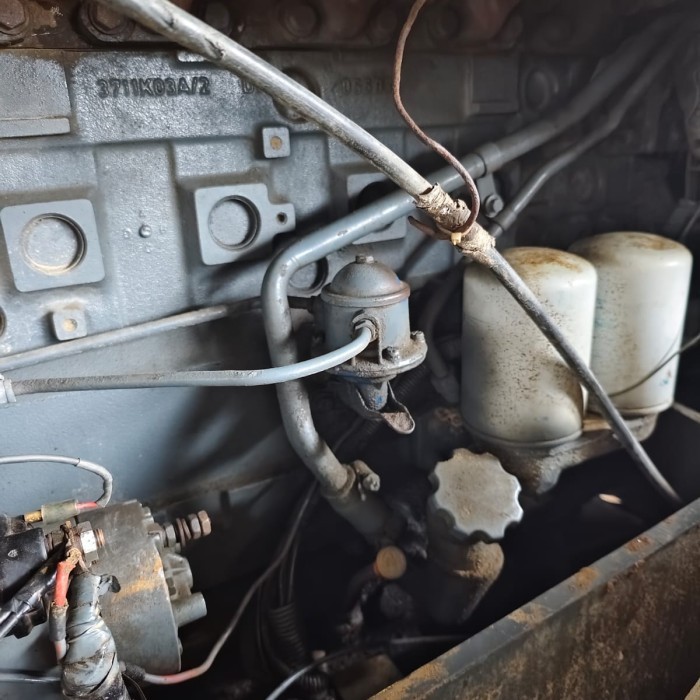 lift pump bomag bw211d-3 31400724 berkualitas