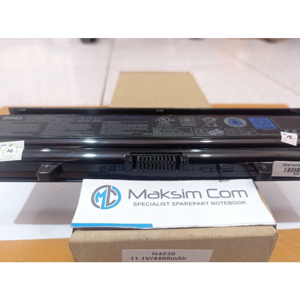 original Baterai Batre laptop Dell Inspiron N4030 N4030D N4020