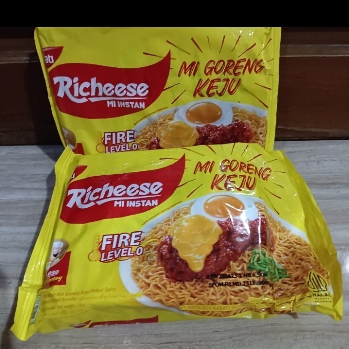 

richeese mie mi goreng keju isi 3x70gr cheese noodle level 0