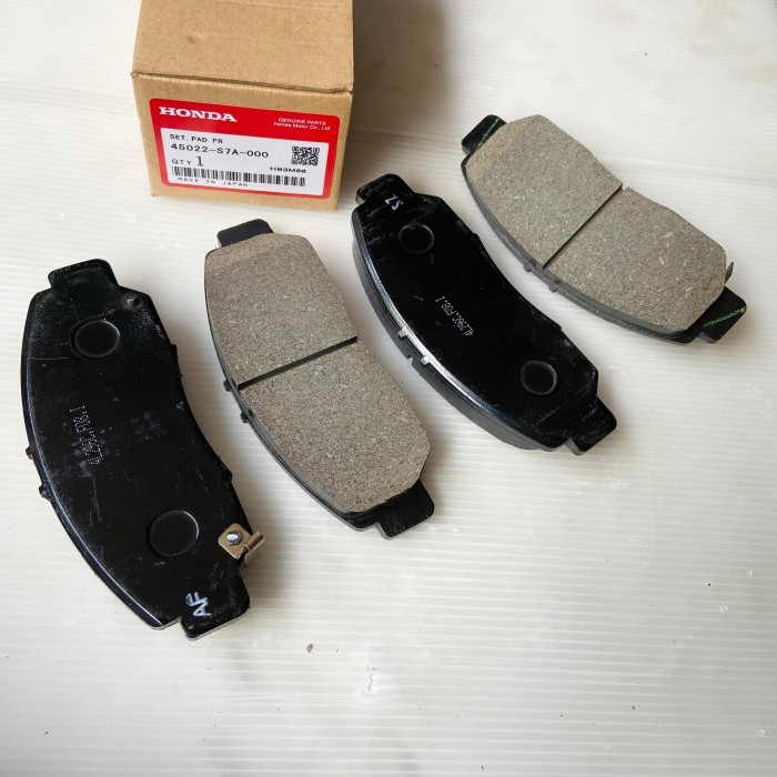 Kampas Rem Depan Set Brake Pad Front Honda Accord CM5, Accord CP2, BRV DG1, Civic FD1 1.8, Civic FD2