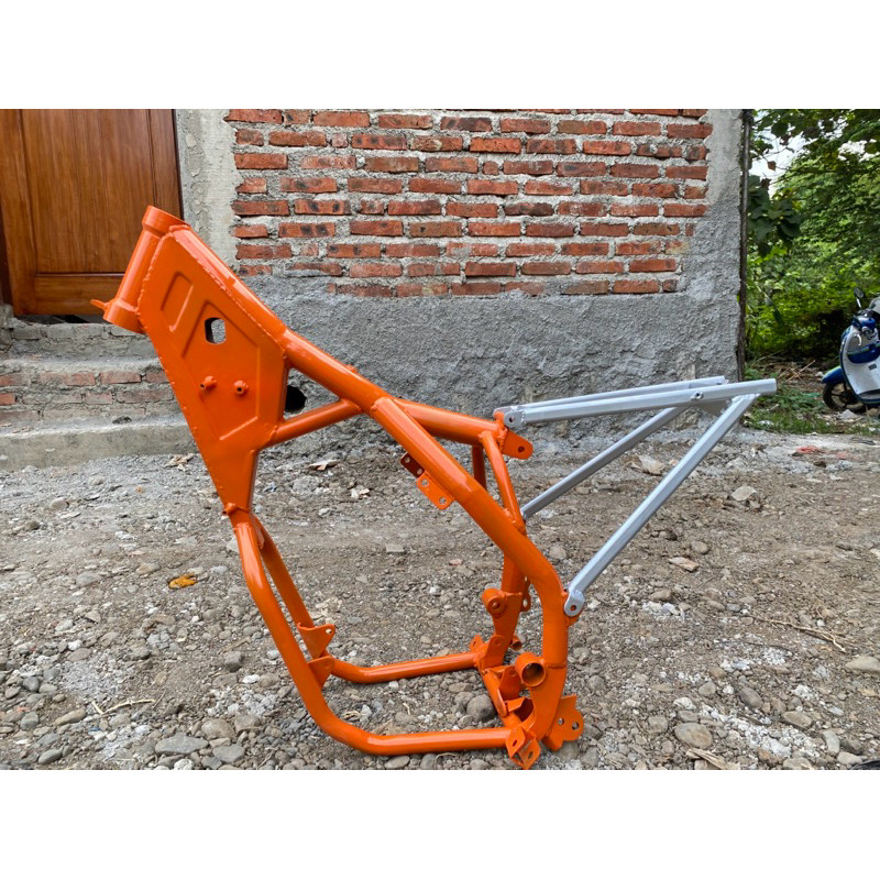 Frame Rangka KTM 250 Frame KTM Rangka KTM pnp bisa request pnp mesin Terbaru