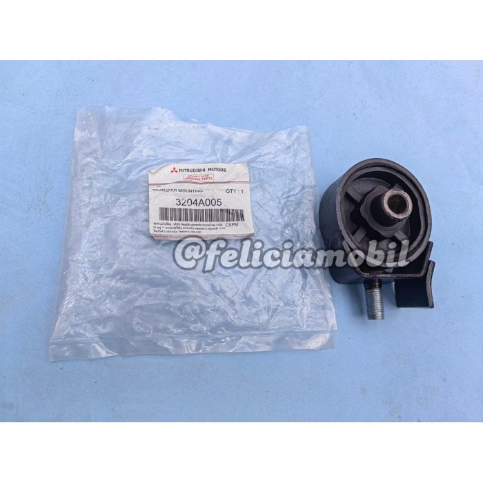 Transfer Mounting Triton Pajero Sport 3204A005