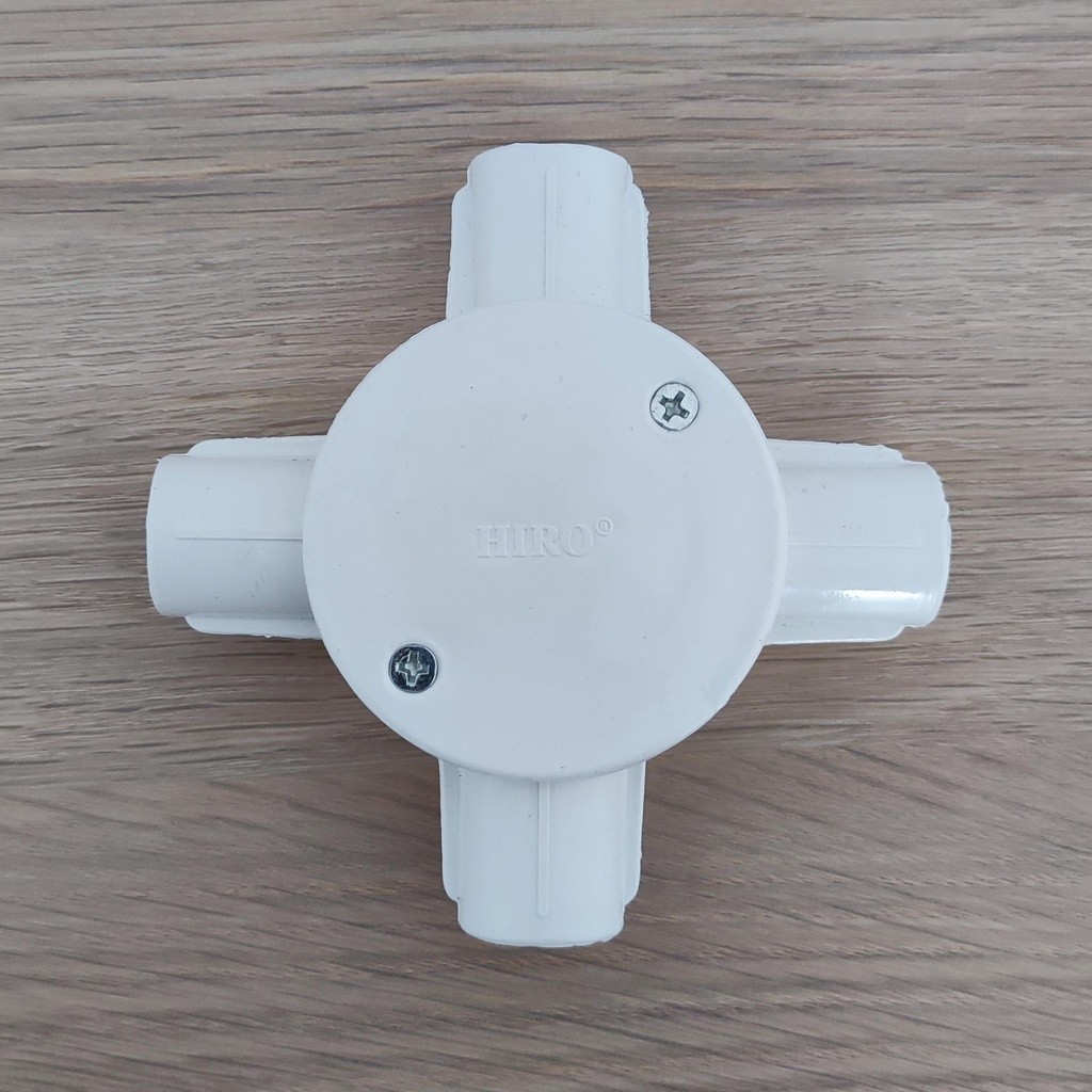 T Dus 4 Cabang 20mm HIRO Putih Sambungan Pipa Listrik Fitting Conduit T Box Kotak Sambungan Kabel