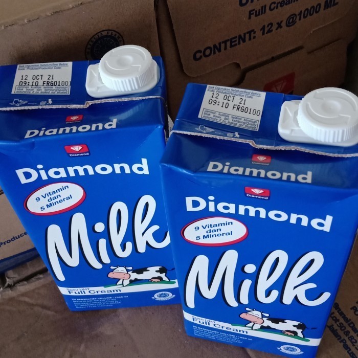

Susu UHT Diamond Full Cream 1 Liter 1 Karton - 1 Karton