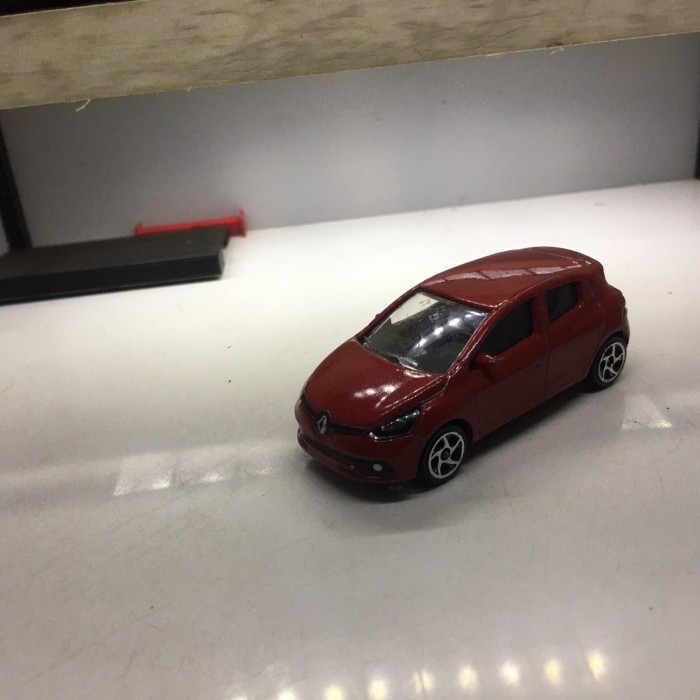 majorette renault clio sport merah -SK89