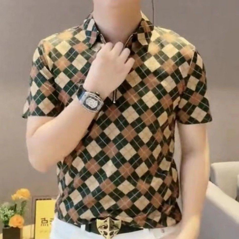 Slim fit checkered zippered short sleeved polo shirt