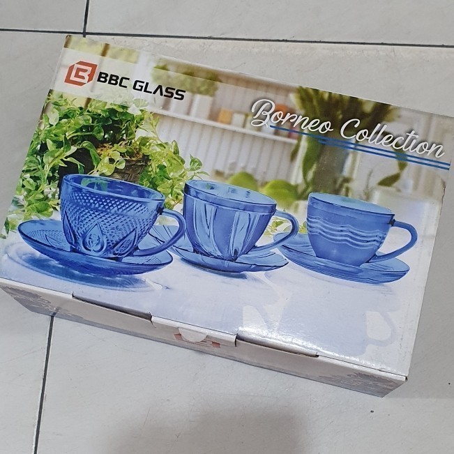 Gelas set cangkir piring isi 6 set / gelas set kado