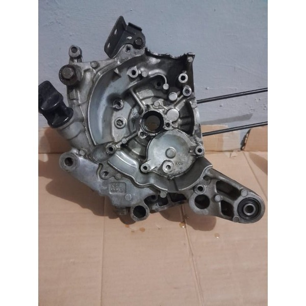 Crankcase rengkes kanan Beat fi esp beat new beat digital original copotan blok mesin karter krengke