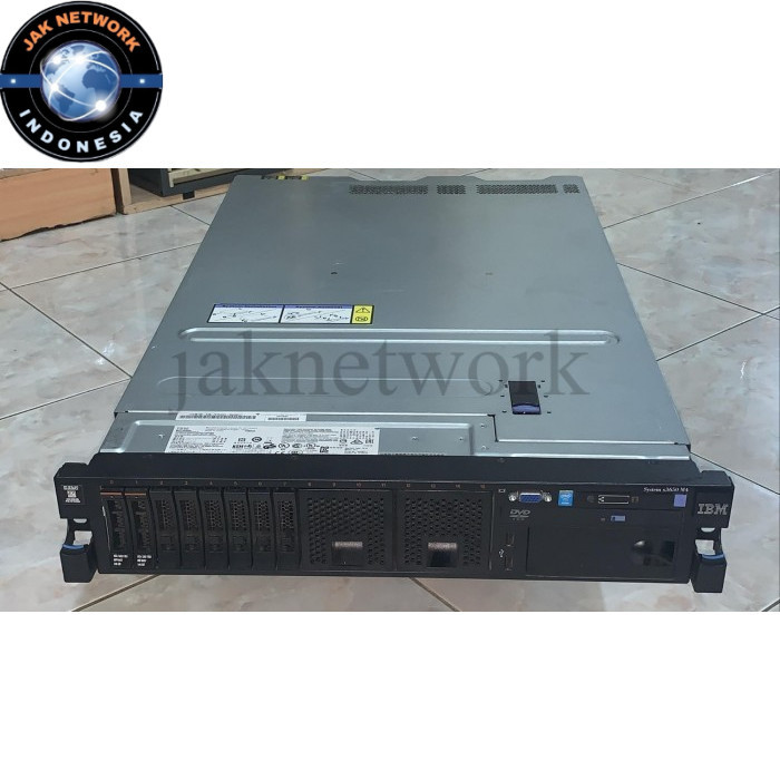 Server Mikrotik x86 IBM System x3650
