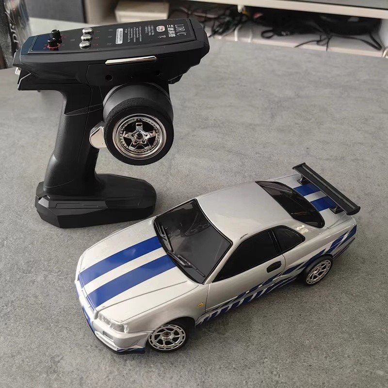 In Stock 2.4G LD1899 1/18 rc drift car GTR R34 Metal Alloy Body Shell Full proportional control Remo