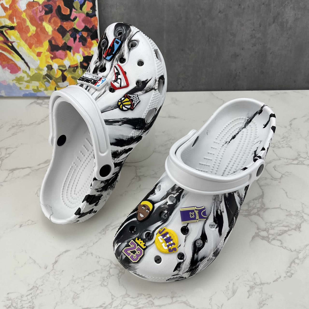 Crocs Summer Classic Wooden Sole Women's Sandals Pattern Tie Dye Couple Casual Slippers Wooden Shoes