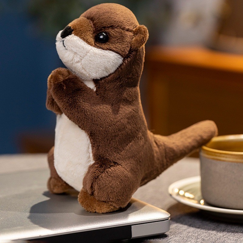 Boneka Berang-berang Simulasi Dekorasi Hewan Mainan Mewah