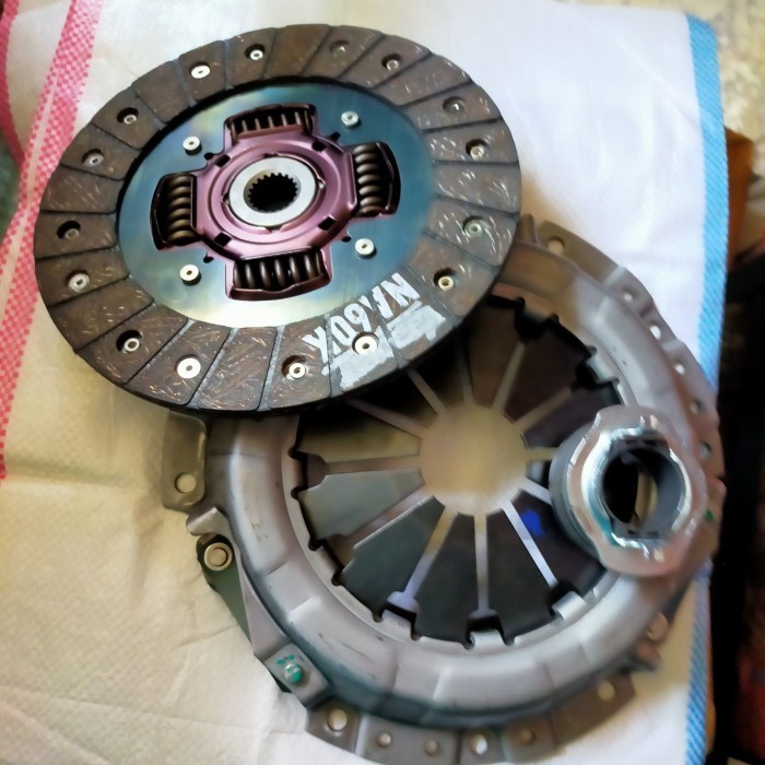 KOPLING SET MITSUBISHI KUDA BENSIN 1600CC