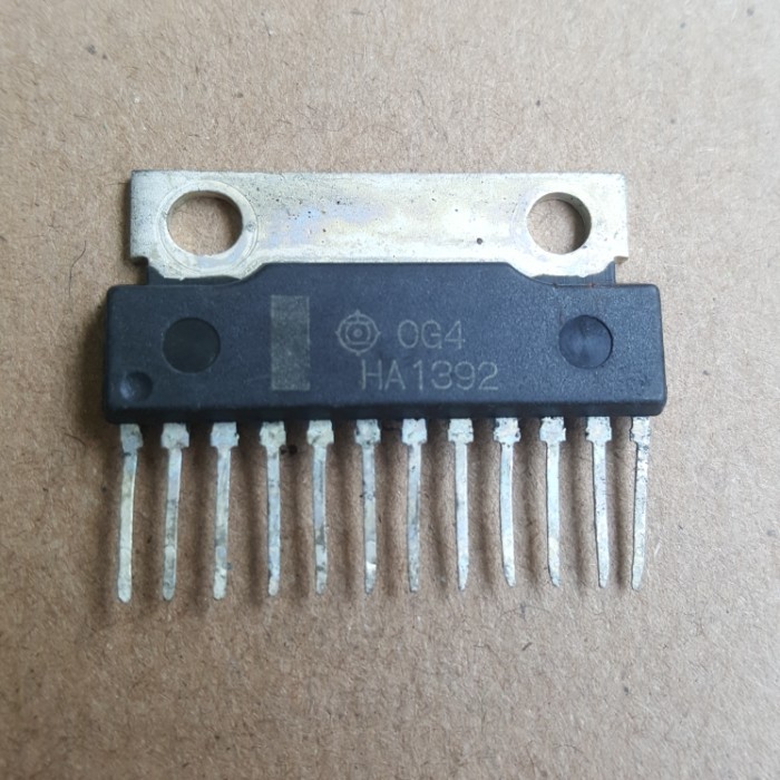 DY99 HA 1392 ORG IC / Transistor