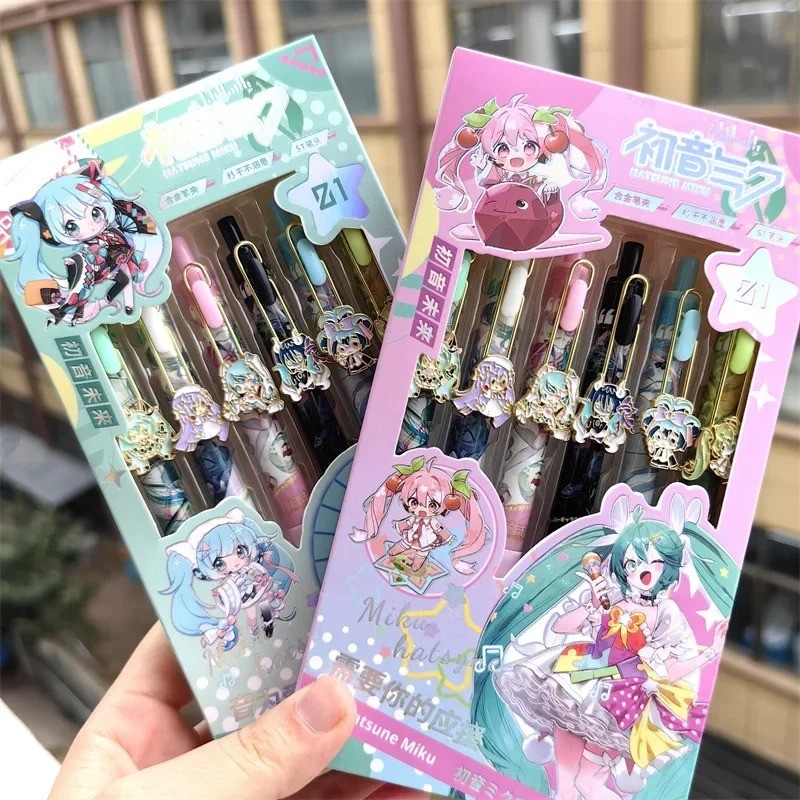 

12pcs New HATSUNE MIKU Alloy patch Gel Pen Neutral Pen High Beauty Cute Teenage Student Writing Pen Stationery Wholesale