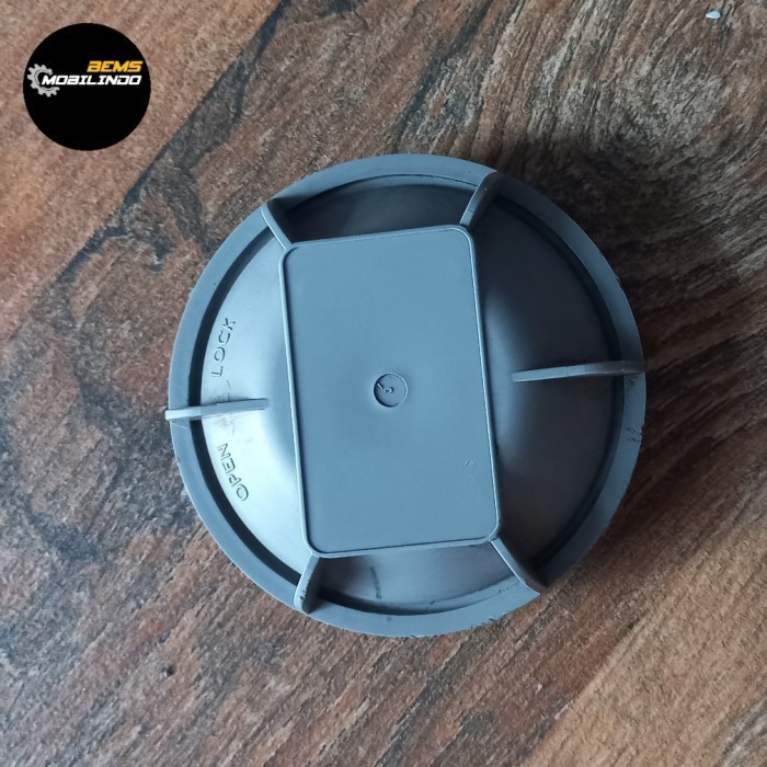 Tutup Lampu depan mobilio RS