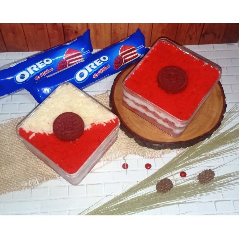 

DESSERT BOX RED VELVET