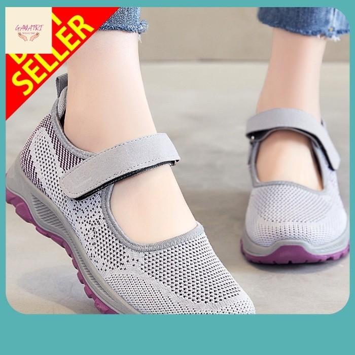 Sepatu Terkini / QINGSHUI Sepatu Sneakers Wanita Outdoor Sepatu Wanita Kasual Terbaru