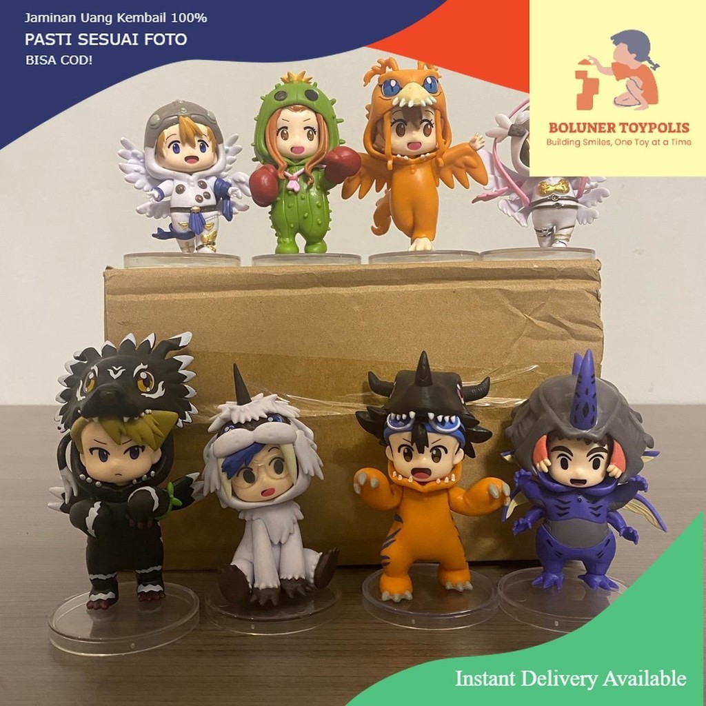 Figure Set Digimon Adventure Chosen Children Isi 8 PCS COSTUME Digivice Toy Pajangan Action figure