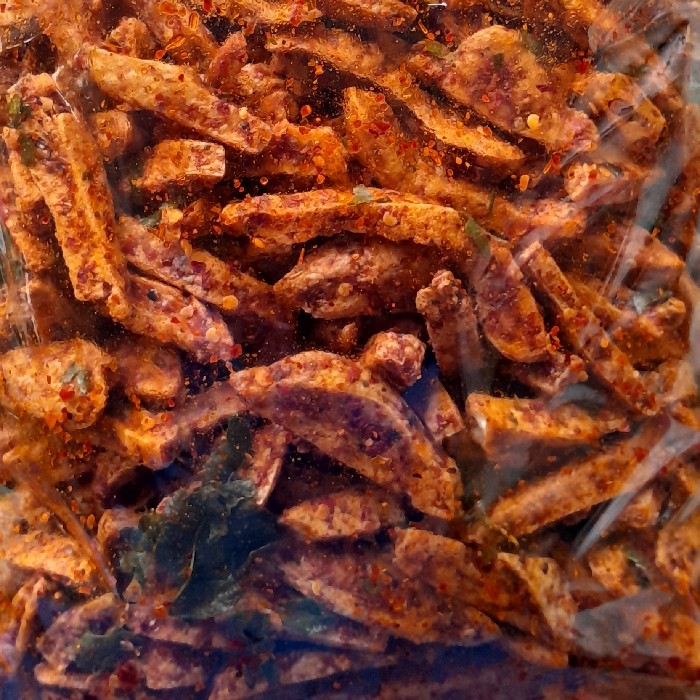 

BASRENG VIRAL PEDAS DAUN JERUK 1kg
