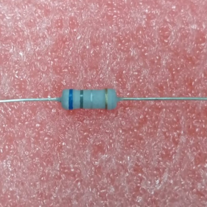 AS01 Resistor 0,68 ohm 1wat
