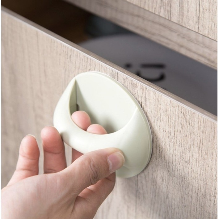 

ADHESIVE CABINET HANDLES 10 PCS TPB