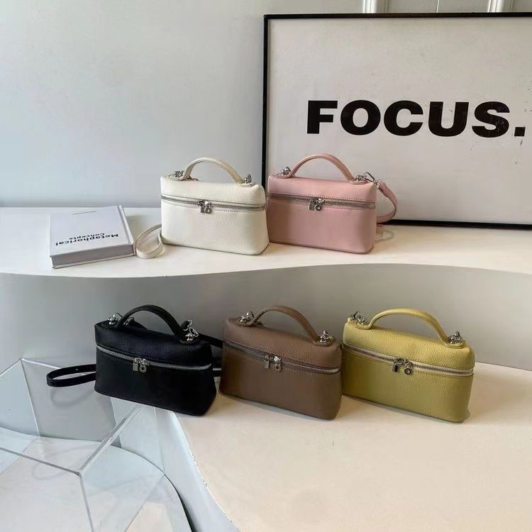 Tas Selempang Casual Wanita Lola Togo Bag 2208