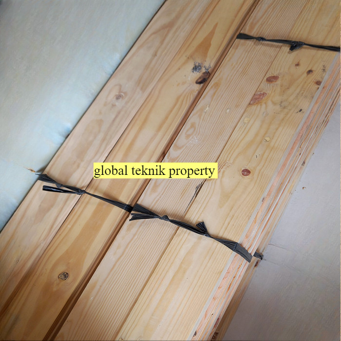 PAPAN JATI BELANDA 100CM TERSERUT ( 1 IKAT / 20 BATANG )