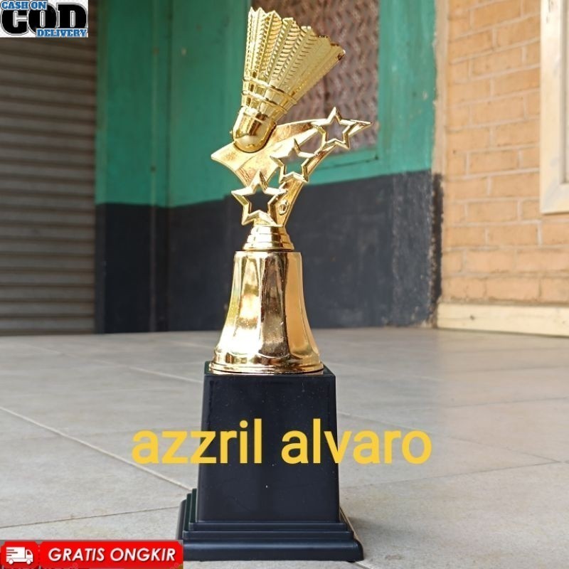 Piala badminton satuan