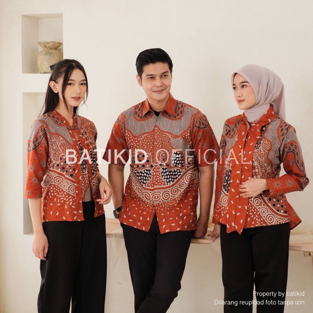 Hattala — Couple Atasan Batik [BAHAN KATUN] — Samarinda Bata — Batik Pria Batik Wanita — Blouse Tuni