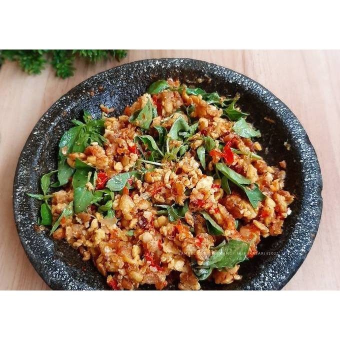 

KIRIM EXPRESS SAMBAL TEMPE KEMANGI 250G