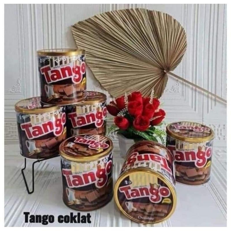 

Tango Kaleng 240gram Satu Karton Isi 6pcs Choco Wafer