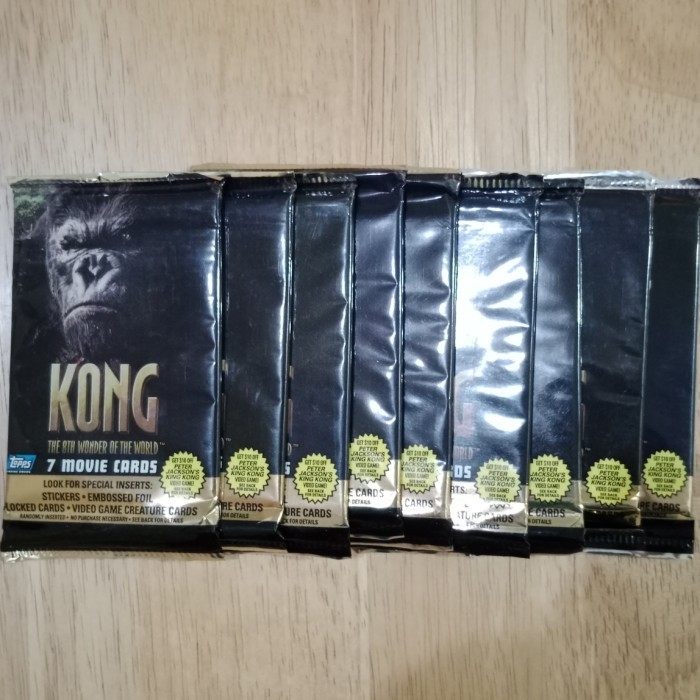 Kartu 2005 Topps King Kong Movie Pack - 7 kartu per pack.