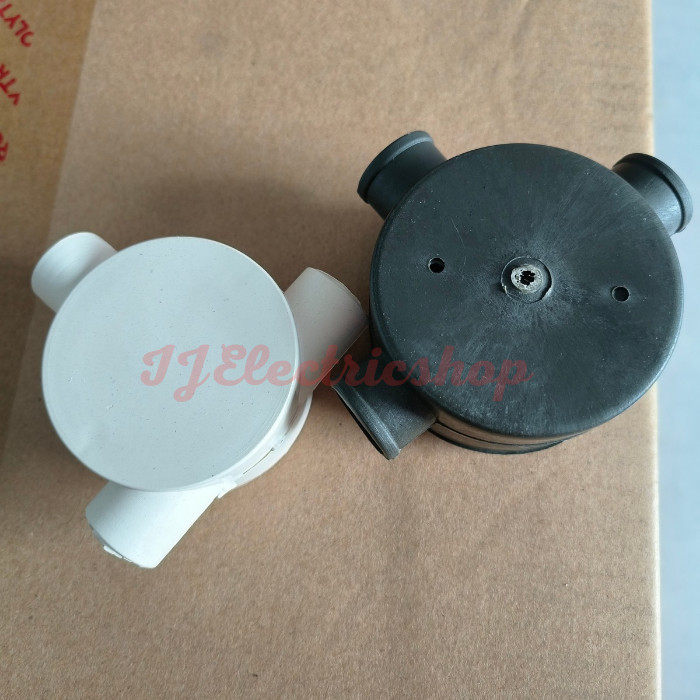 T DUS 5/8 3 CABANG T DOOS 5/8 CABANG 3 PUTIH HITAM