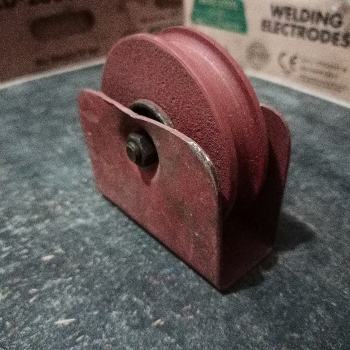 Roda Pagar Besi 10cm U (Beton/Behel)