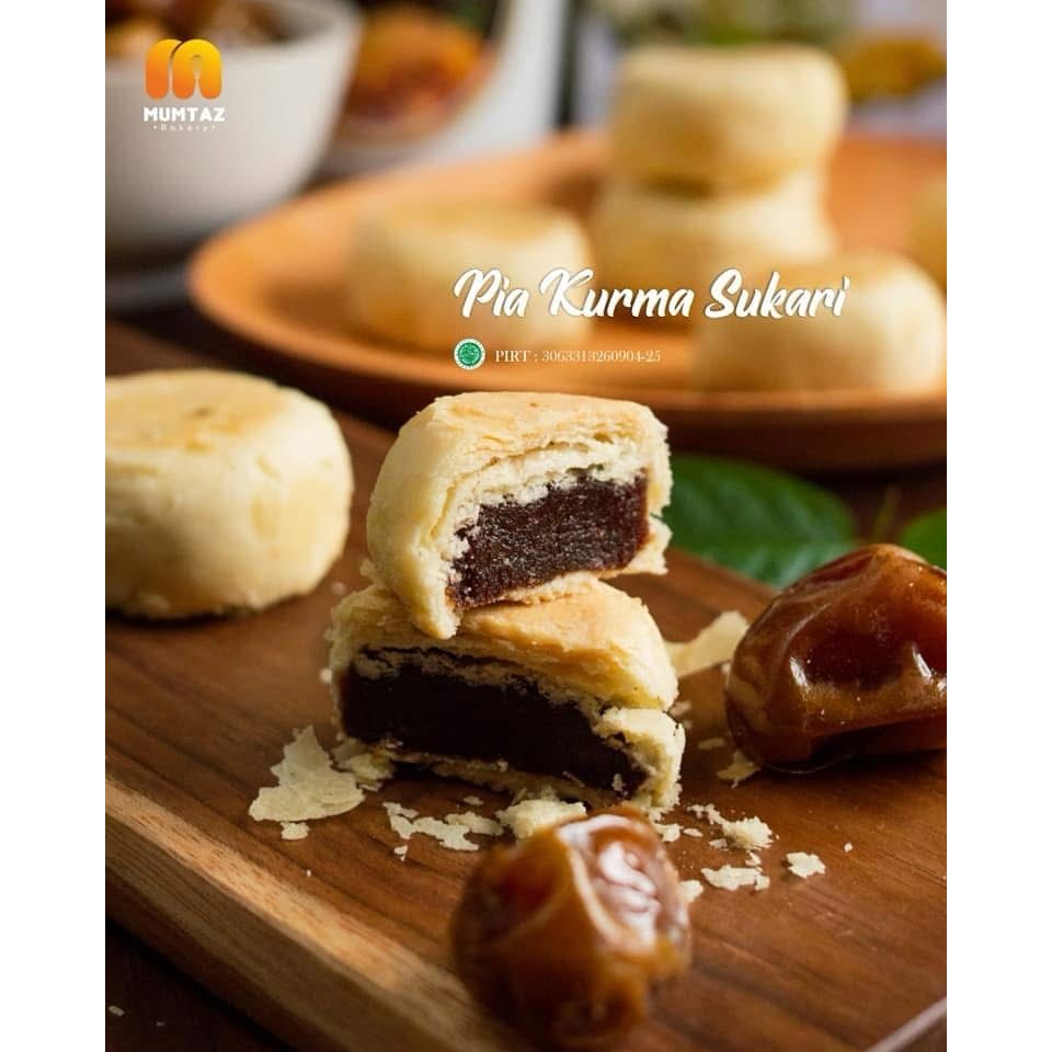 

Kue Bakpia Kurma Sukari Premium Mumtaz Bakery Manis dan Legit - Salma Fashion Bekasi