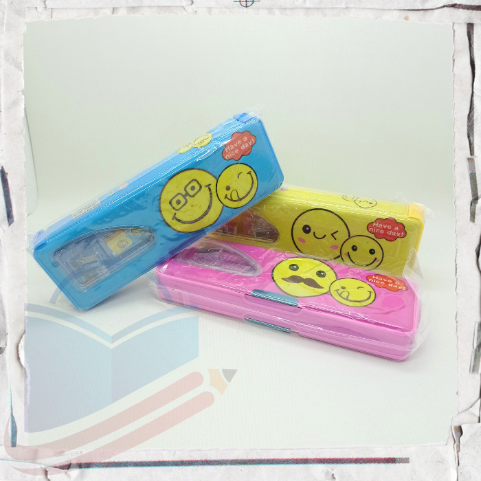 

Tempat Pensil Fancy Magnet GP-9360 Smile