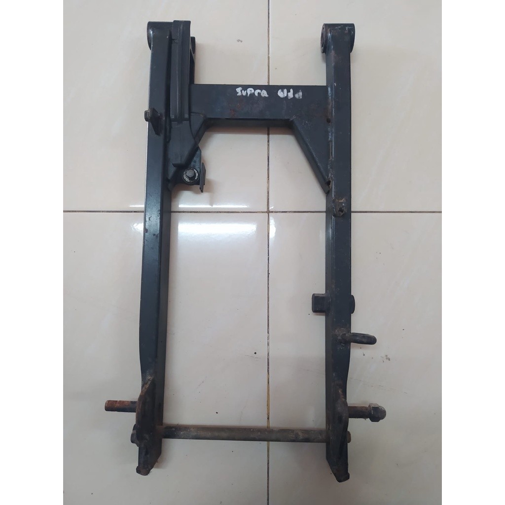 Arm Swing Arm Honda Supra X 125 DoubleDisc Ori Copotan