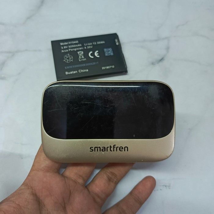 Modem WIFI Andromax M6 Smartfren
