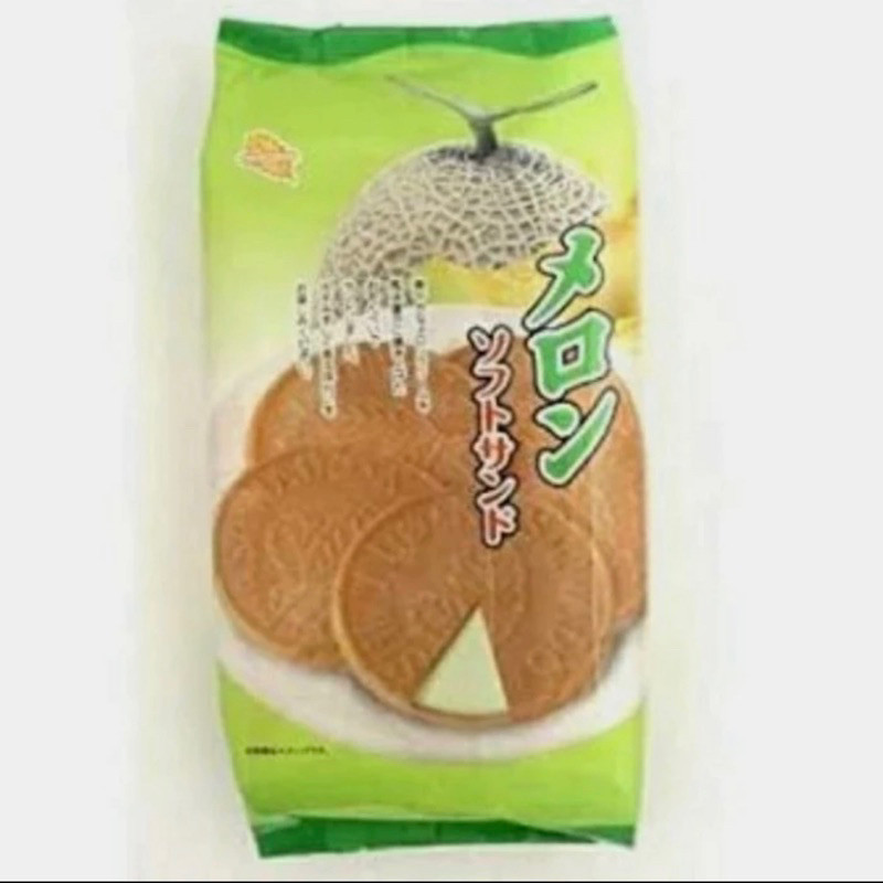 

Souvenir Oleh Oleh Japan Best Seller Kashiwado Melon Soft Sandwich