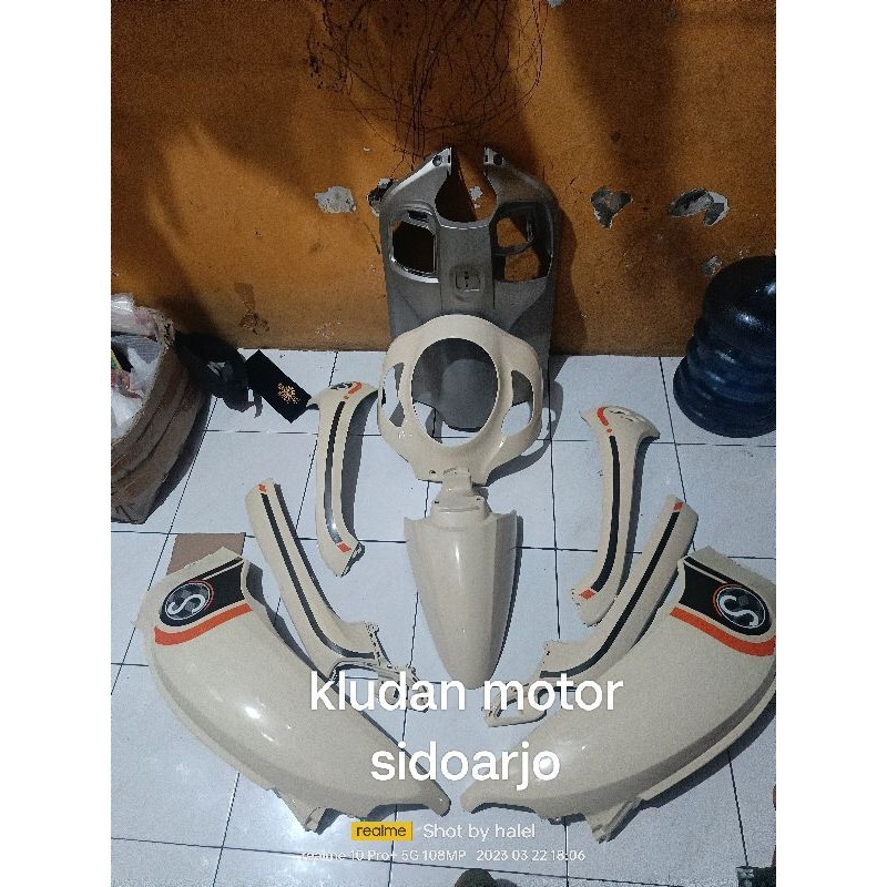 cover body bodi scoopy scopy 2021 2023 2022 2024 prestige white putih doff