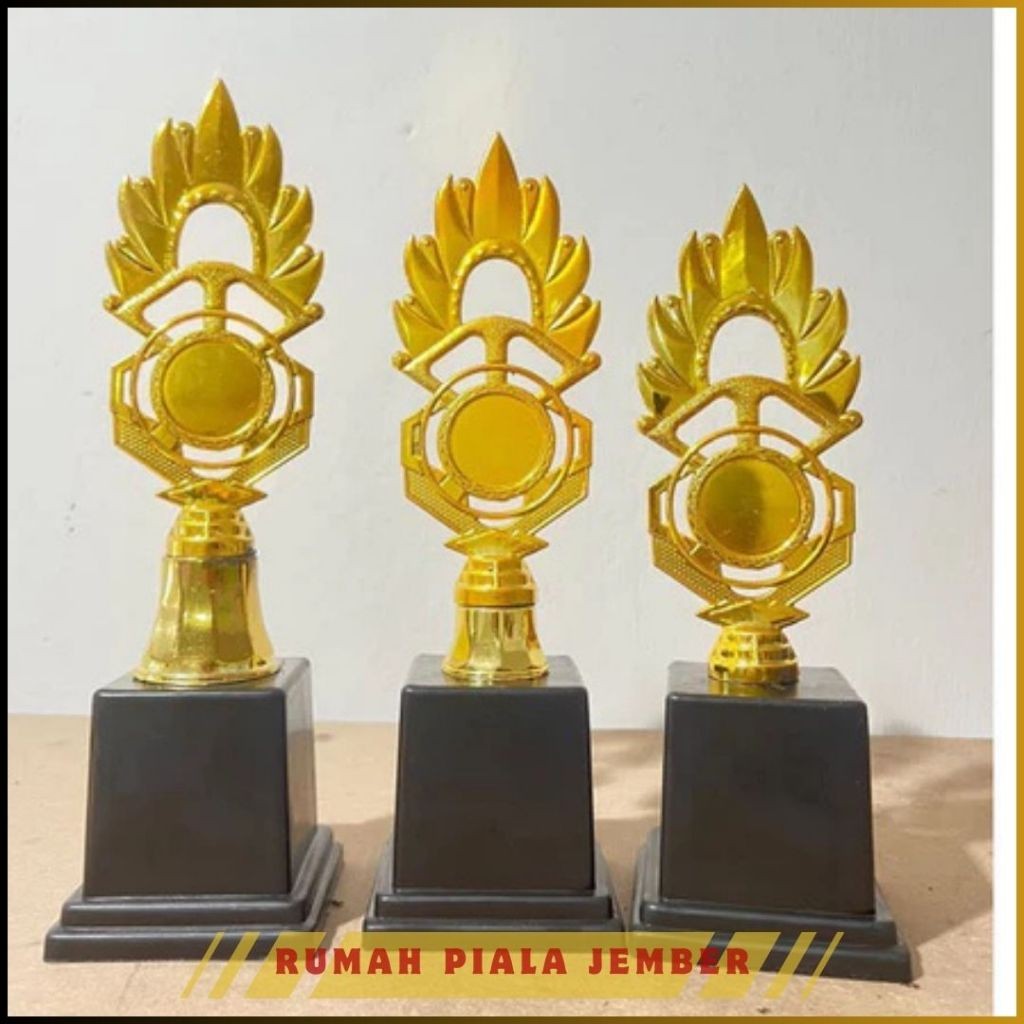 Piala Emas Piala Kejuaraan Piala Murah Piala Indonesia Piala event Piala Set Piala 1 set