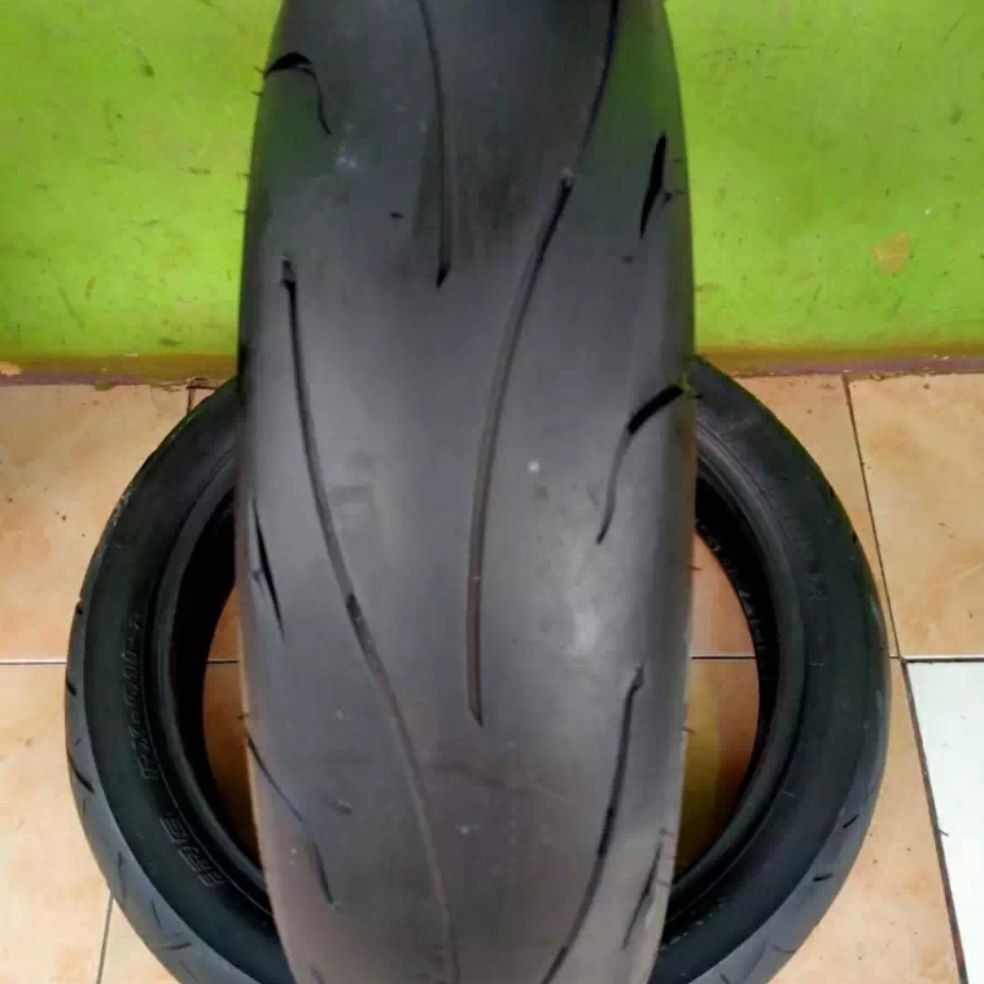 Widiapart ban Ban BAN. ZENEOS UKURAN 160 60 RING 17 TUBLES